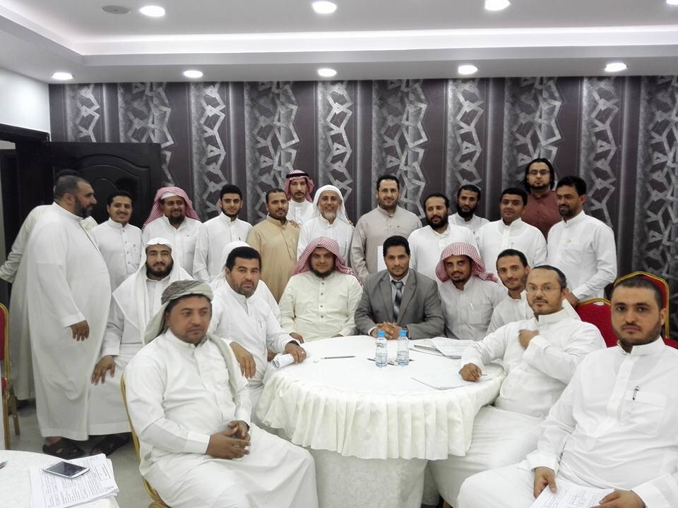الدكتور سليم الكهالي في محطة تدريبية في الخليج العربي